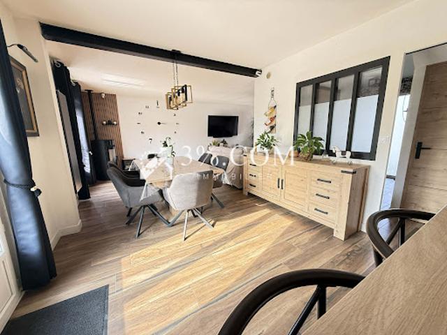 Maison vente à Lille, Mons-en-pévèle