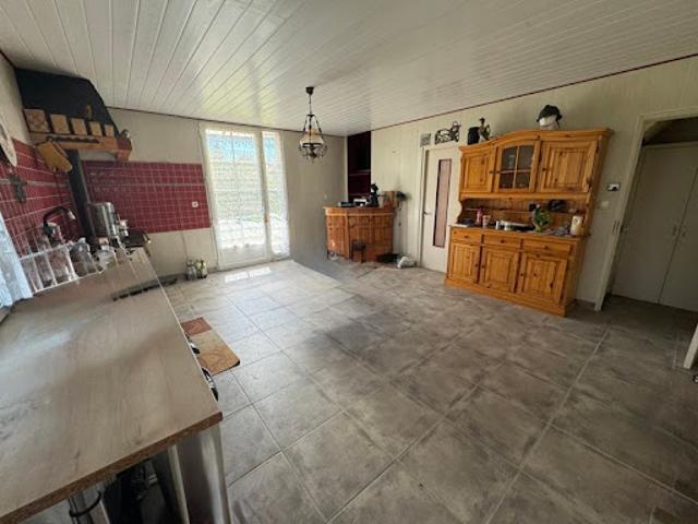 Maison vente à Nontron, Nouvelle-Aquitaine