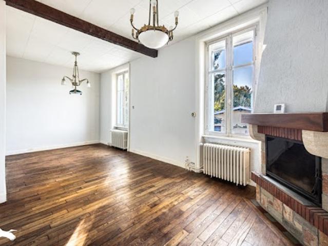 Maison vente à Rochechouart, Saint-junien