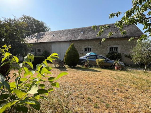 Maison vente à Villeneuve, Villaines-la-Carelle