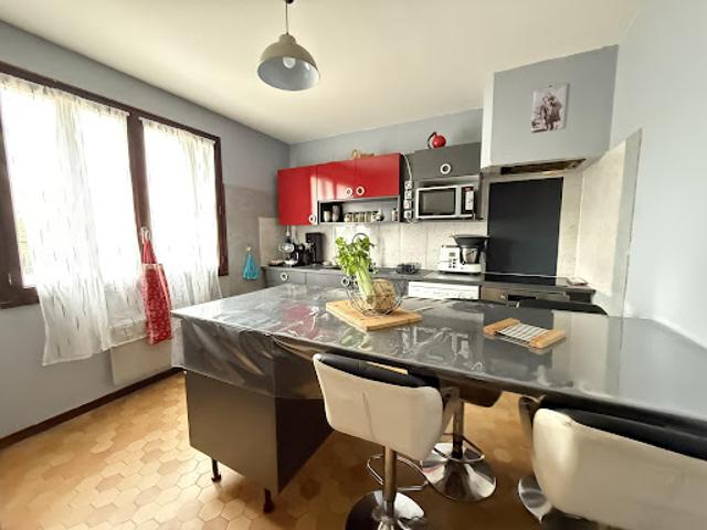 Maison vente à France métropolitaine, Saint-juéry