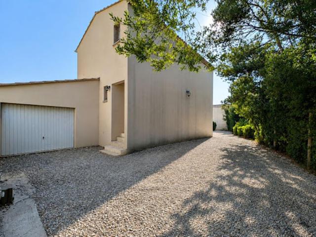 Maison vente à Arles, Barbentane