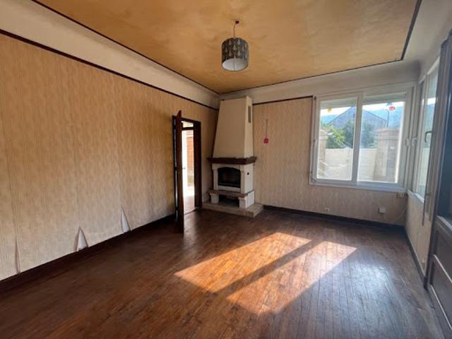 Maison vente à Brive-la-Gaillarde, Beaulieu-sur-dordogne