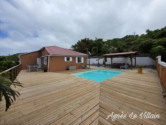Maison vente à Courbaril, Bouillante