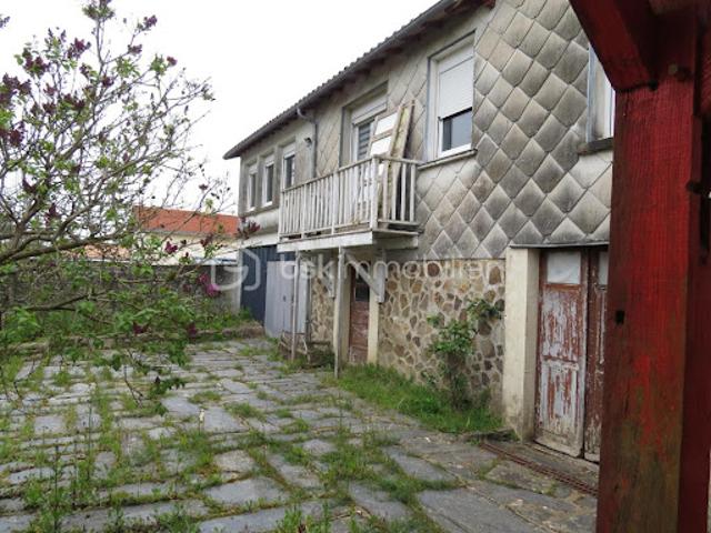 Maison vente à Bressuire, Cerizay