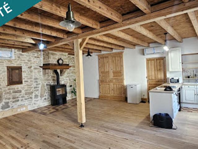 Maison vente à Champdor