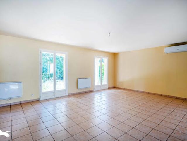 Maison vente à Angoulême, Garat