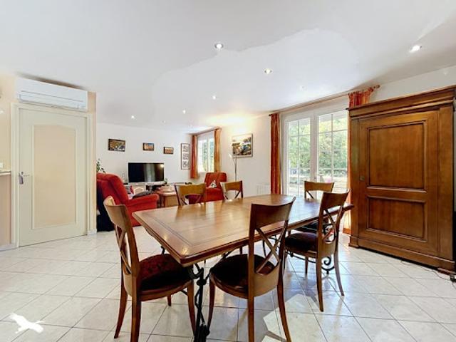 Maison vente à Bourges, Plaimpied-givaudins