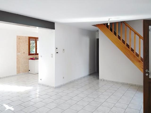 Maison vente à Le Bourg, Saint-Amand-Longpré