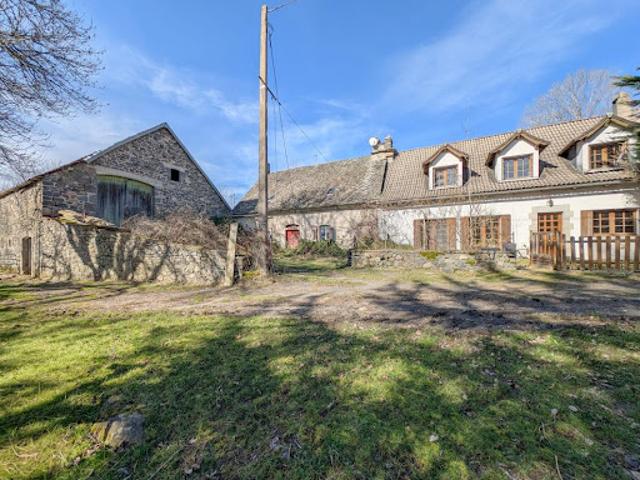 Maison vente à Mauriac, Saint-etienne-de-chomeil