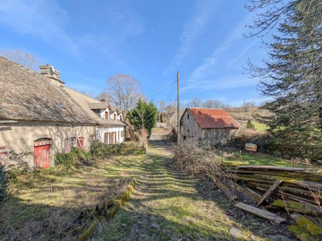 Maison vente à Mauriac, Saint-etienne-de-chomeil