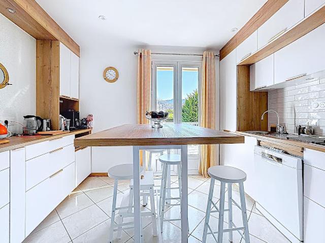 Maison vente à Saint-Julien-en-Genevois, Bonne