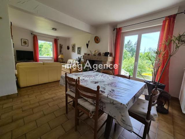 Maison vente à Guingamp, Bretagne