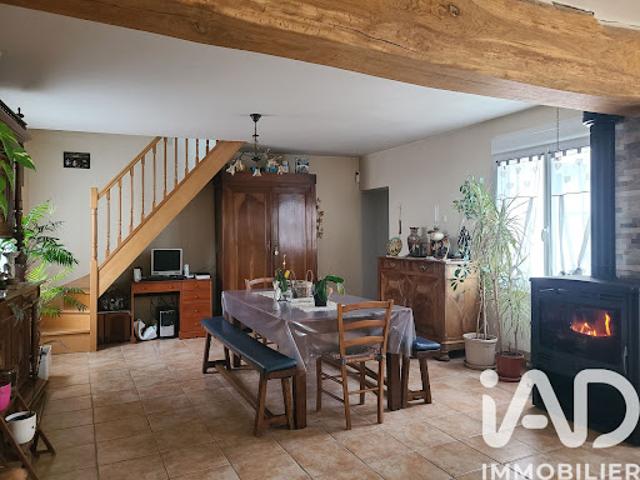 Maison vente à Saumur, La Breille-les-pins
