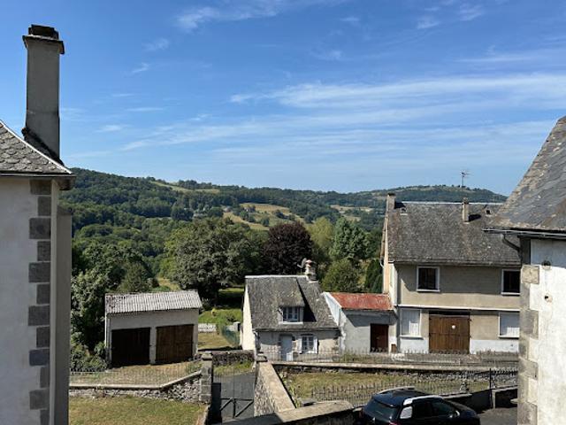 Maison vente à Mauriac, Barriac-les-bosquets