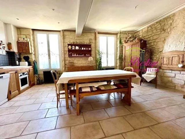 Maison vente à Saint-Germain-en-Laye, Le Mesnil-le-roi