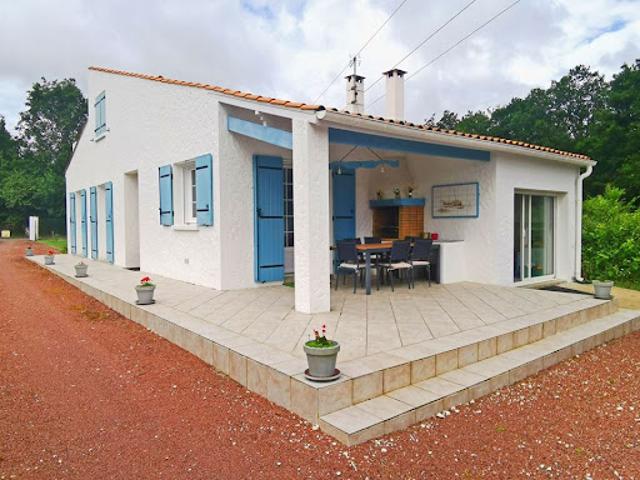Maison vente à Saintes, Médis