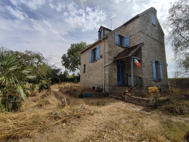 Maison vente à Fontainebleau, Poligny