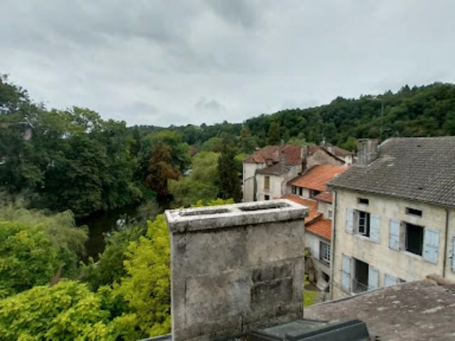 Maison vente à Nontron, Brantôme