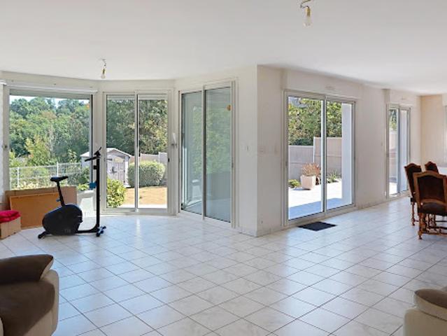 Maison vente à Guingamp, Bretagne