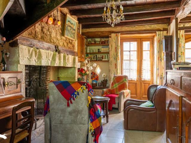 Maison vente à Nontron, Cherveix-cubas