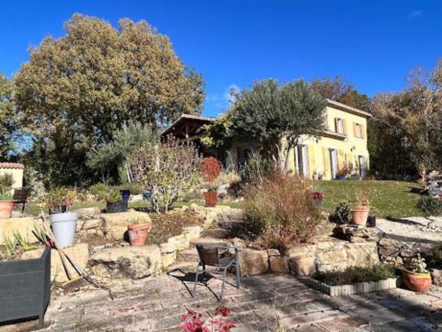 Maison vente à Carpentras, Crestet