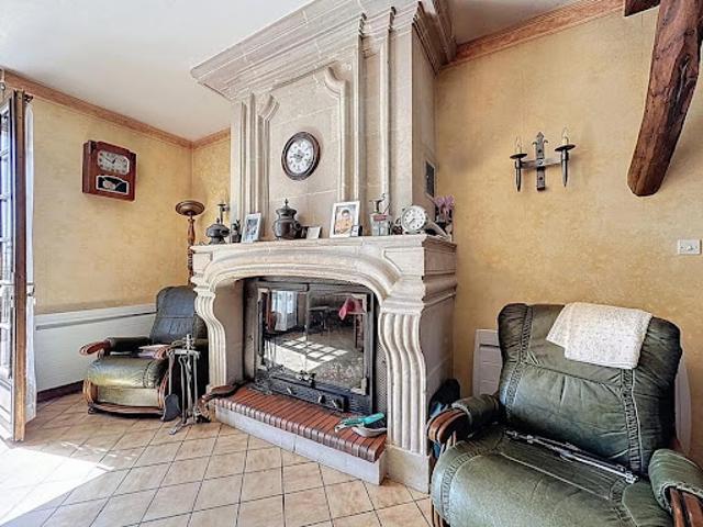 Maison vente à Saumur, Le Puy-notre-dame