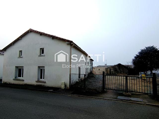 Maison vente à Fontenay-le-Comte, Mervent