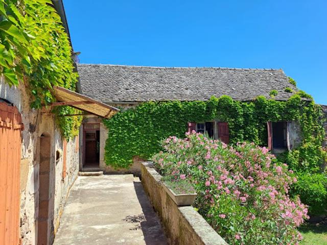 Maison vente à Villefranche-de-Rouergue, Najac