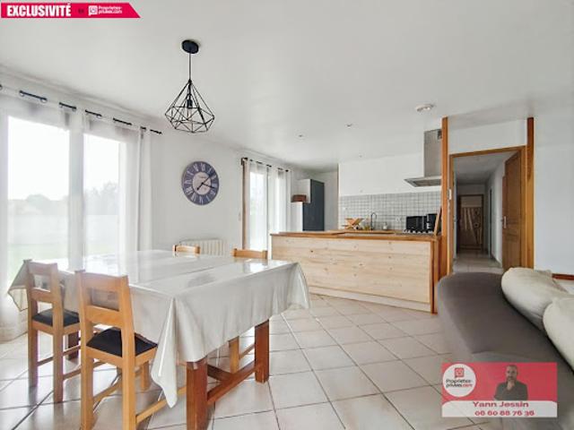 Maison vente à France métropolitaine, Roques