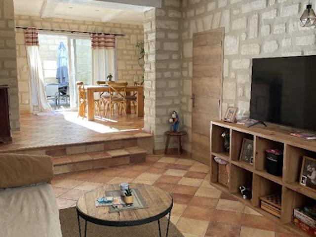 Maison vente à Nîmes, Beaucaire