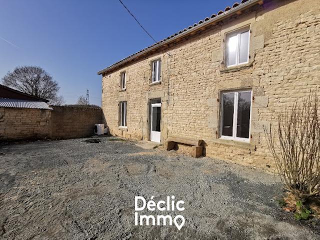 Maison vente à Niort, La Foye-monjault