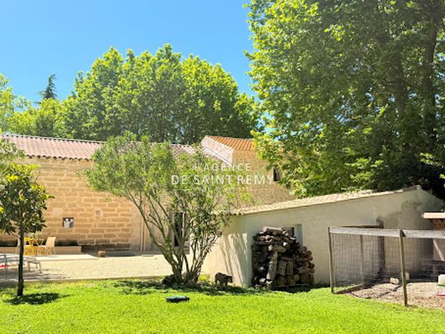 Maison vente à Arles, La Salle Les Alpes