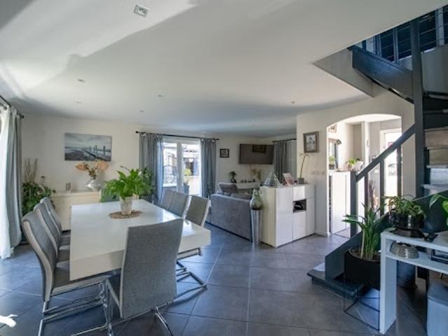 Maison vente à Bordeaux, Bassens