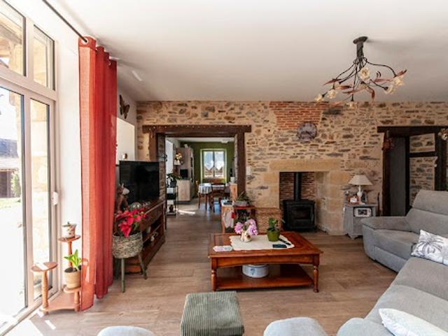 Maison vente à Nontron, Nantheuil