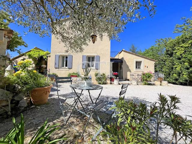 Maison vente à Carpentras, Sablet