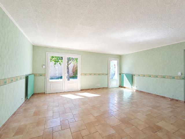 Maison vente à Cognac, Châteaubernard
