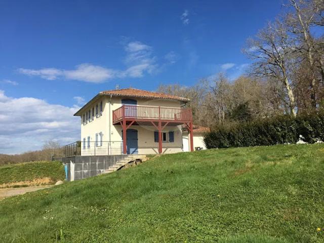 Maison vente à Oloron-Sainte-Marie, Tabaille-usquain