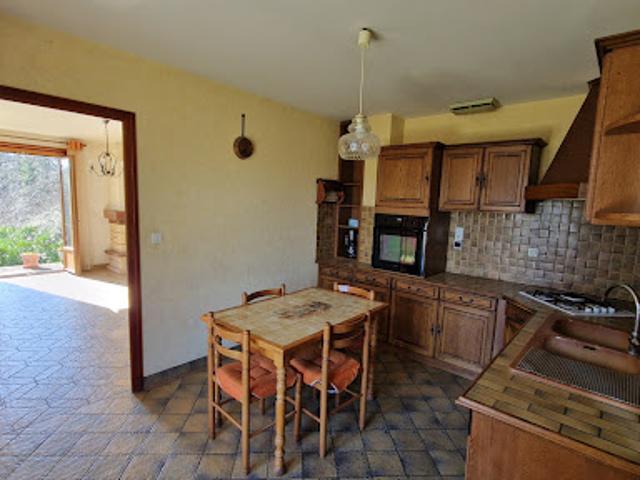 Maison vente à Thiers, Puy-guillaume