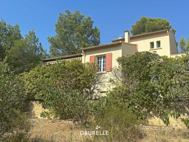 Maison vente à Arles, La Salle Les Alpes