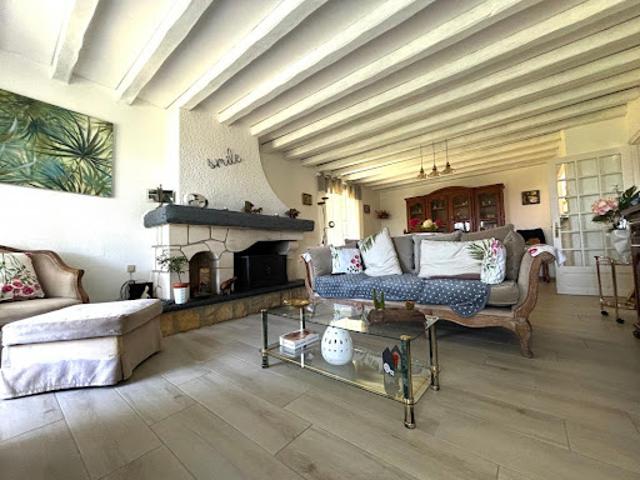 Maison vente à Saintes, Thénac