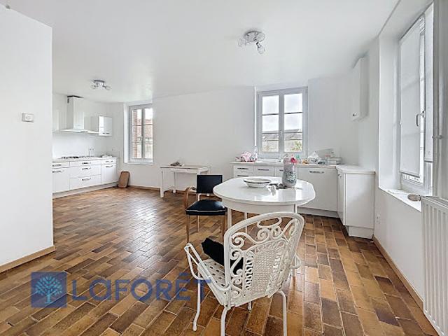 Maison vente à Évreux, Le Fidelaire