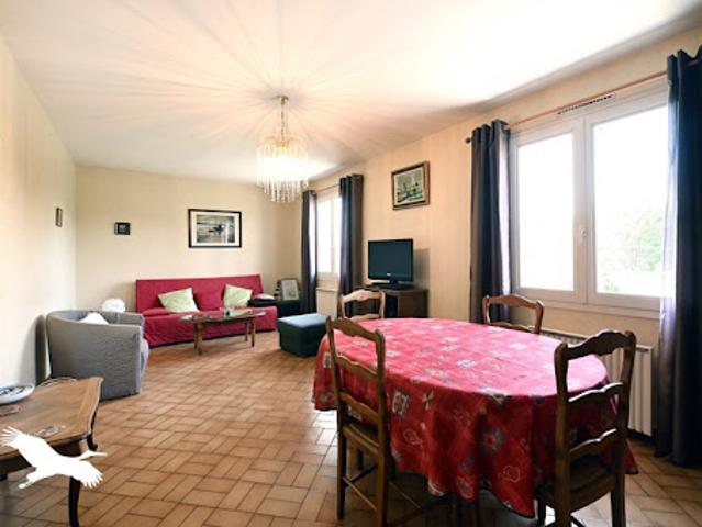 Maison vente à Angoulême, Montmoreau-saint-cybard