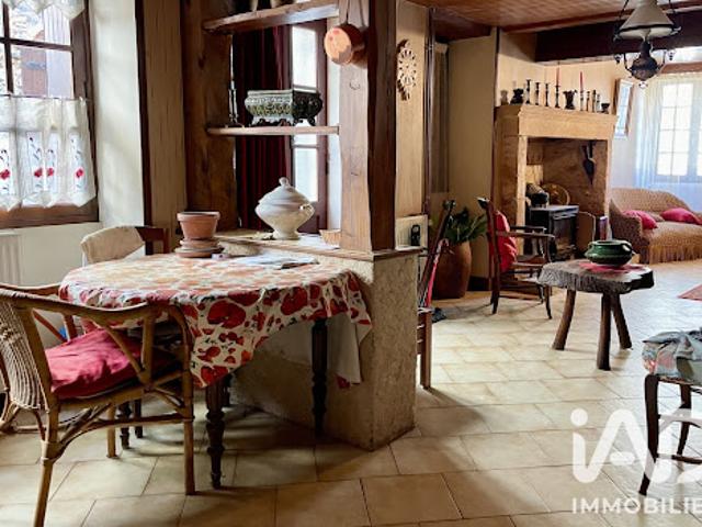 Maison vente à Nontron, Saint-jean-de-côle