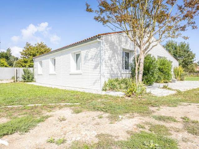 Maison vente à La Rochelle, Yves
