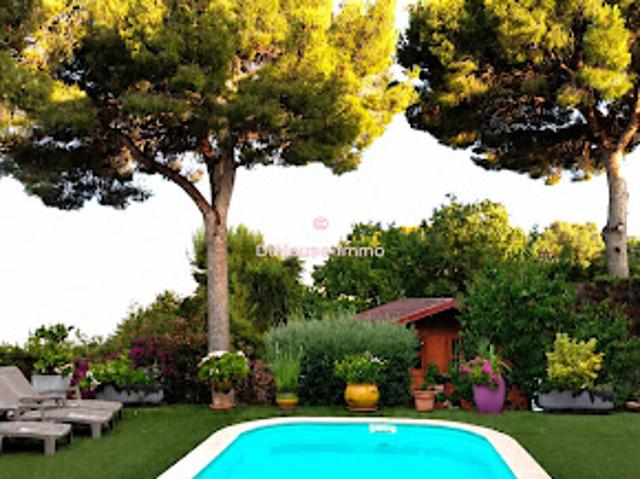 Maison vente à Marseille, Cassis