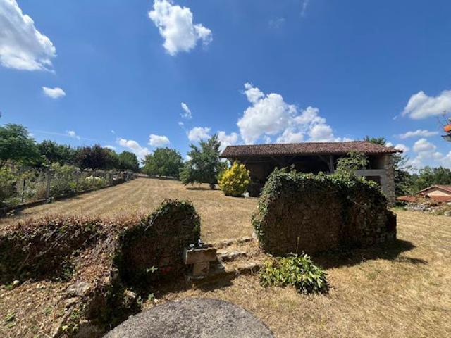 Maison vente à Confolens, Bioussac
