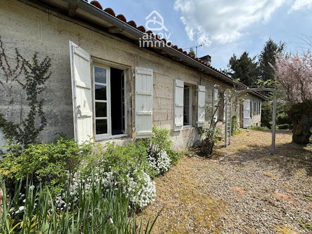 Maison vente à Angoulême, Charmant