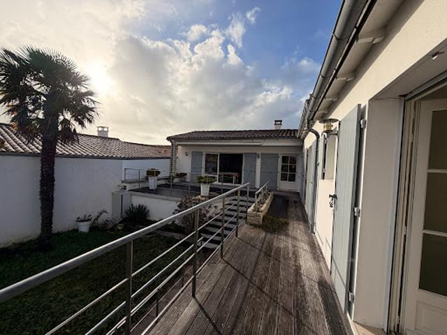 Maison vente à La Rochelle, La Flotte