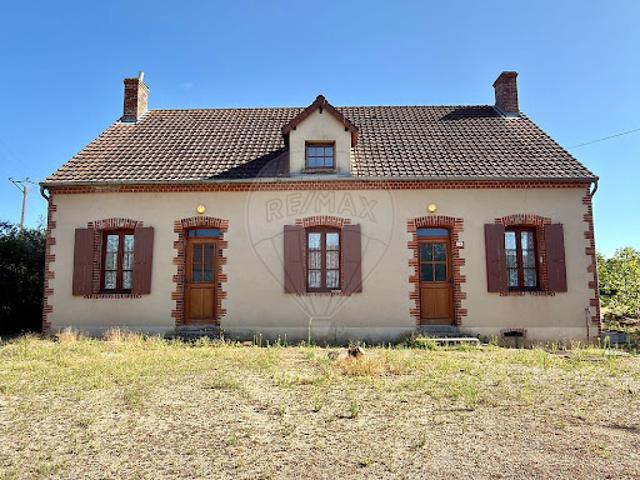 Maison vente à Château-Chinon (Ville), Charrin